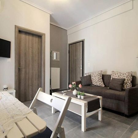 Luxury Flat In Hilton, Central Athens, 3' Metro, Vfm! Exterior photo