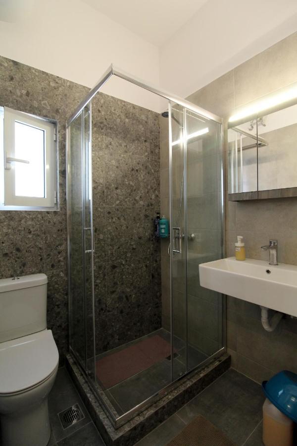 Luxury Flat In Hilton, Central Athens, 3' Metro, Vfm! Exterior photo